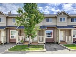 1204-111 Tarawood Lane NE Calgary, AB T3J 5C1