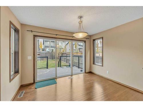 1920 New Brighton Drive Se, Calgary, AB - Indoor Photo Showing Other Room