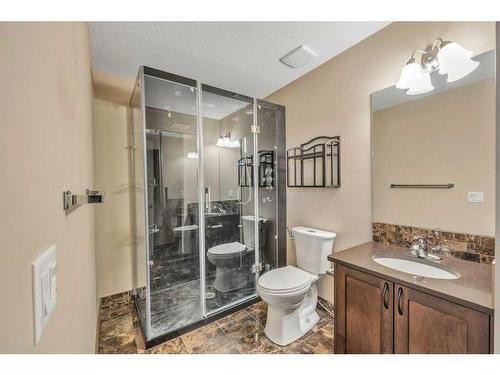 1920 New Brighton Drive Se, Calgary, AB - Indoor Photo Showing Bathroom