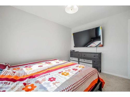 204-140 Redstone Walk Ne, Calgary, AB - Indoor Photo Showing Bedroom