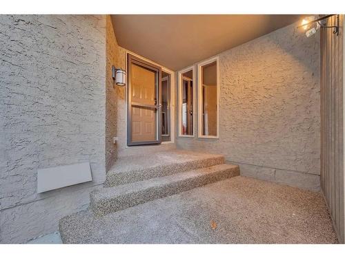 44-1901 Varsity Estates Drive Nw, Calgary, AB -  Photo Showing Other Room