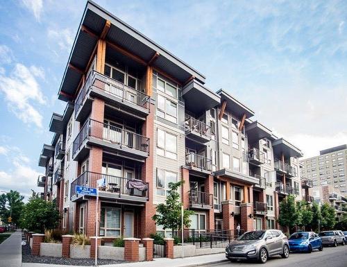 224-305 18 Avenue Sw, Calgary, AB - Outdoor With Balcony With Facade