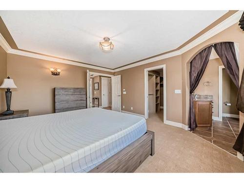 115 Westridge Crescent Sw, Calgary, AB - Indoor Photo Showing Bedroom