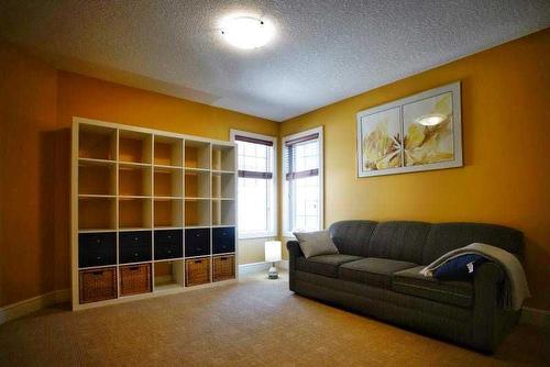 115 Westridge Crescent Sw, Calgary, AB - Indoor Photo Showing Living Room