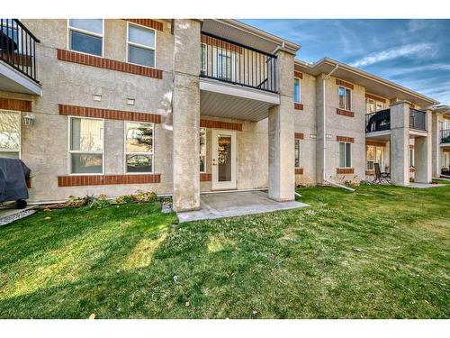 109-550 Prominence Rise Sw, Calgary, AB - Outdoor