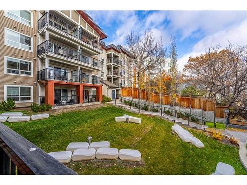 112-510 Edmonton Trail Ne, Calgary, AB - Outdoor With Balcony