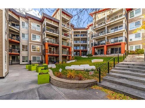 112-510 Edmonton Trail Ne, Calgary, AB - Outdoor With Balcony With Facade