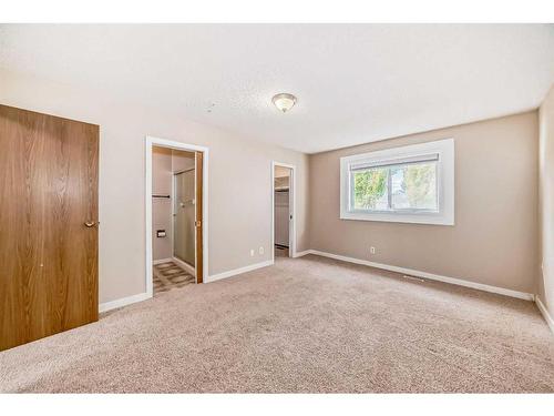 127 Sunmills Place Se, Calgary, AB - Indoor Photo Showing Other Room