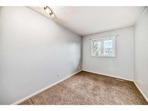 127 Sunmills Place Se, Calgary, AB - Indoor Photo Showing Other Room