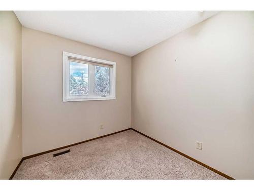 127 Sunmills Place Se, Calgary, AB - Indoor Photo Showing Other Room