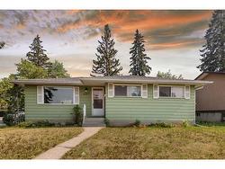 4503 RICHMOND Road SW Calgary, AB T3E 4P9