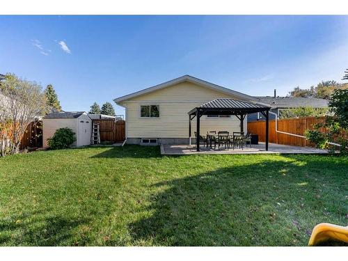 100 Deerbow Circle Se, Calgary, AB 