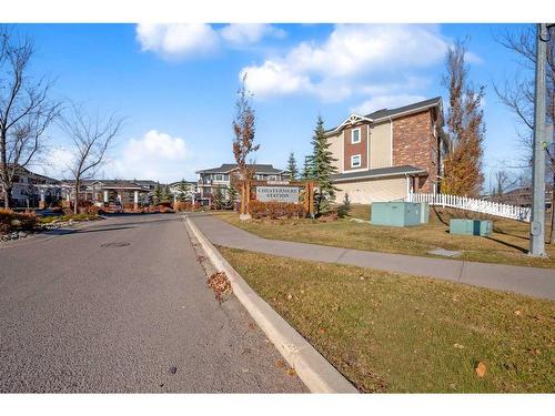 245-300 Marina Drive East, Chestermere, AB - Outdoor