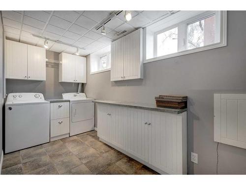 8416 7 Street Sw, Calgary, AB - Indoor Photo Showing Laundry Room