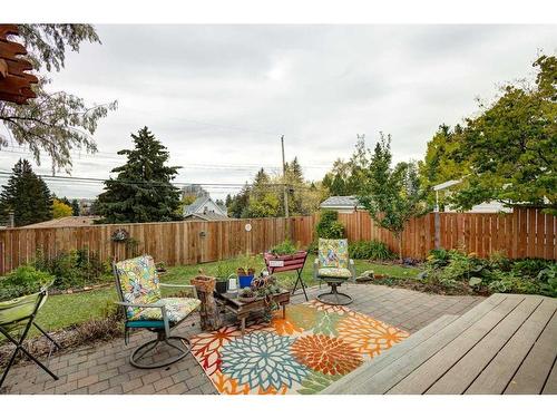 8416 7 Street Sw, Calgary, AB - Outdoor With Deck Patio Veranda With Backyard