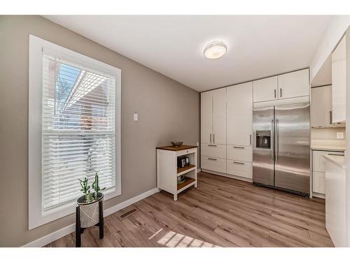 312-9930 Bonaventure Drive Se, Calgary, AB - Indoor