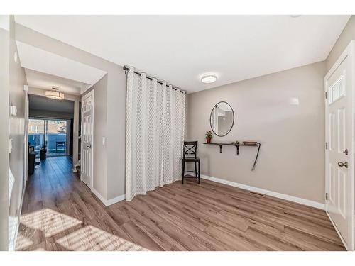 312-9930 Bonaventure Drive Se, Calgary, AB - Indoor Photo Showing Other Room