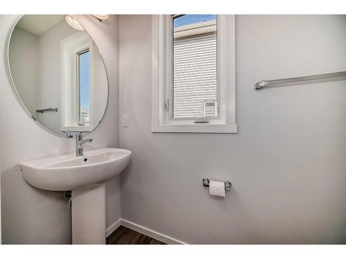 8839 Cityscape Drive Ne, Calgary, AB - Indoor Photo Showing Bathroom