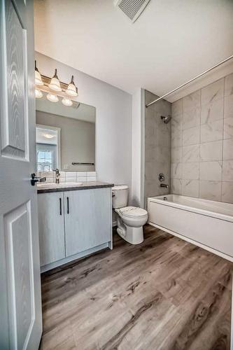 8839 Cityscape Drive Ne, Calgary, AB - Indoor Photo Showing Bathroom