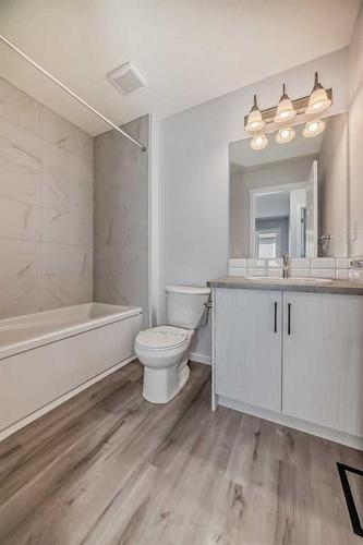 8839 Cityscape Drive Ne, Calgary, AB - Indoor Photo Showing Bathroom