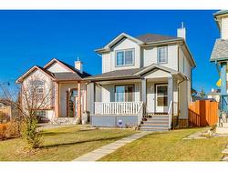 209 Evansmeade Close NW Calgary, AB T3P 1E2