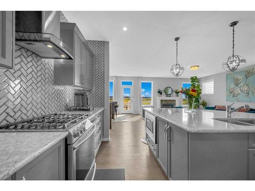 73 Cityside Way Ne, Calgary, AB - Indoor Photo Showing Kitchen With Upgraded Kitchen