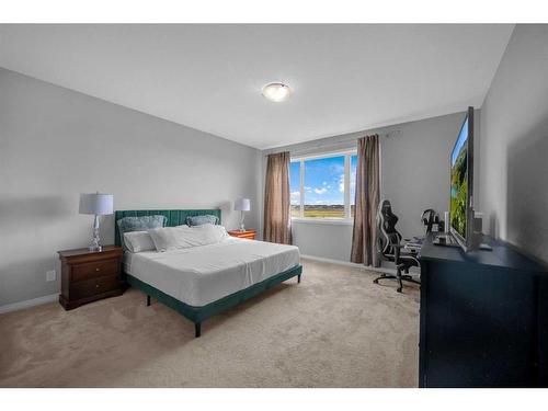 73 Cityside Way Ne, Calgary, AB - Indoor Photo Showing Bedroom