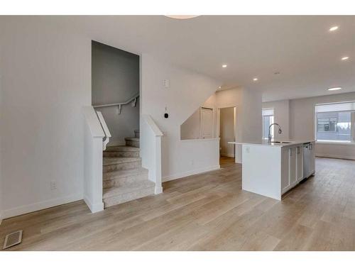 8542 19 Avenue Se, Calgary, AB - Indoor Photo Showing Kitchen