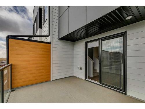 8542 19 Avenue Se, Calgary, AB - Outdoor With Exterior