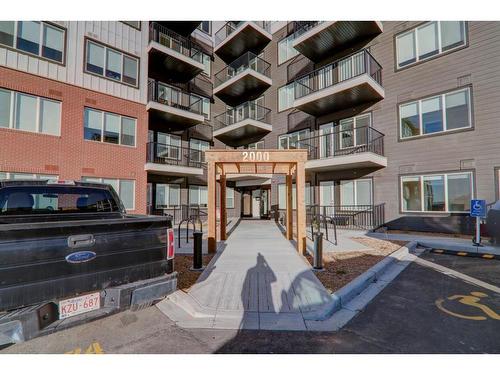 2419-395 Skyview Parkway Ne, Calgary, AB - Outdoor