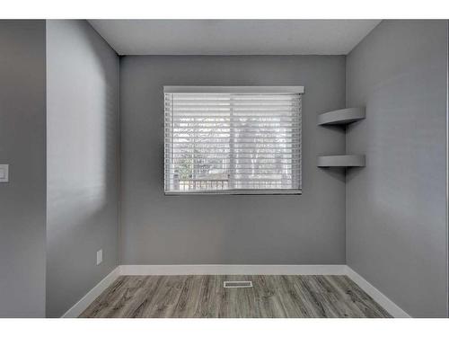 238 Woodmont Court Sw, Calgary, AB - Indoor Photo Showing Other Room