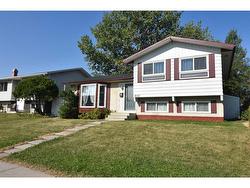 6151 Penworth Road SE Calgary, AB T2A 4J9