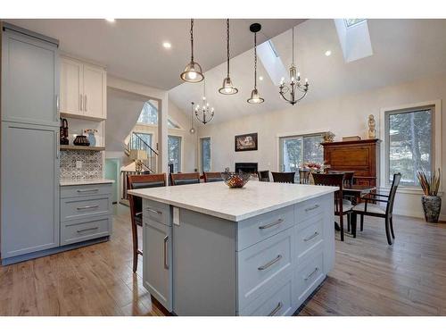 136-5417 Highway 579, Rural Mountain View County, AB - Indoor Photo Showing Kitchen