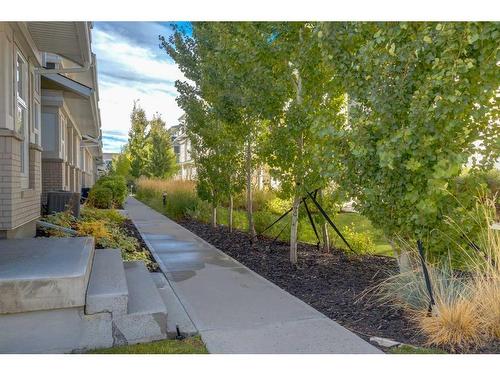 295 Silverado Plains Park Sw, Calgary, AB - Outdoor