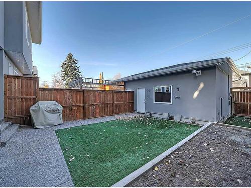 2322 24 Avenue Sw, Calgary, AB - Outdoor With Exterior