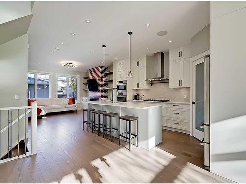 2322 24 Avenue Sw, Calgary, AB - Indoor Photo Showing Kitchen With Upgraded Kitchen