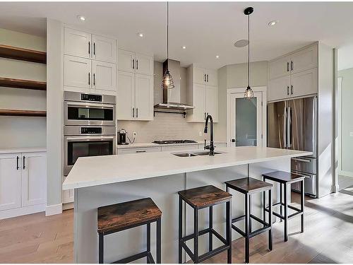 2322 24 Avenue Sw, Calgary, AB - Indoor Photo Showing Kitchen With Stainless Steel Kitchen With Upgraded Kitchen