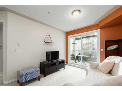 204-369 Rocky Vista Park Nw, Calgary, AB - Indoor