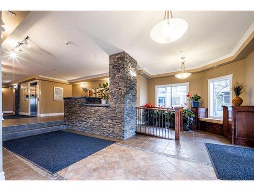 204-369 Rocky Vista Park Nw, Calgary, AB - Indoor