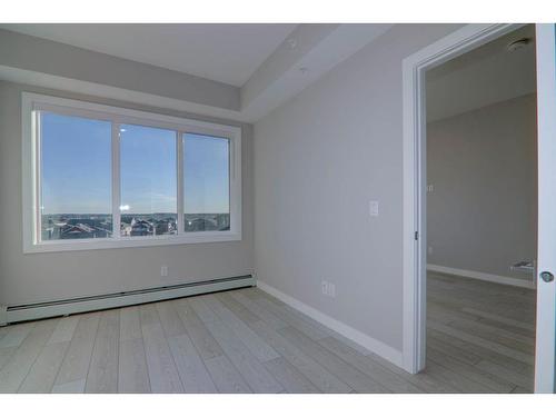 1513-395 Skyview Parkway Ne, Calgary, AB - Indoor Photo Showing Other Room