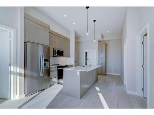 2508-395 Skyview Parkway Ne, Calgary, AB - Indoor Photo Showing Kitchen With Upgraded Kitchen