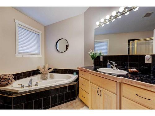 627 2 Avenue South, Vulcan, AB - Indoor Photo Showing Bathroom