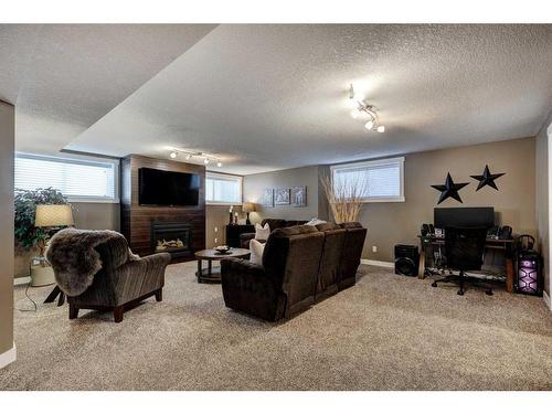 627 2 Avenue South, Vulcan, AB - Indoor With Fireplace