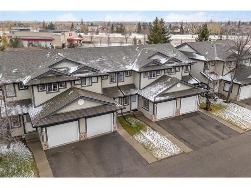 208 Stonemere Place, Chestermere, AB - Outdoor