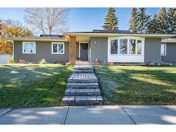 759 Acadia Drive SE Calgary, AB T3J 0C6