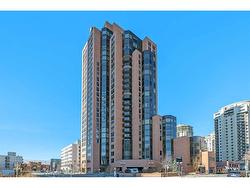 905-1100 8 Avenue SW Calgary, AB T2P 3T9