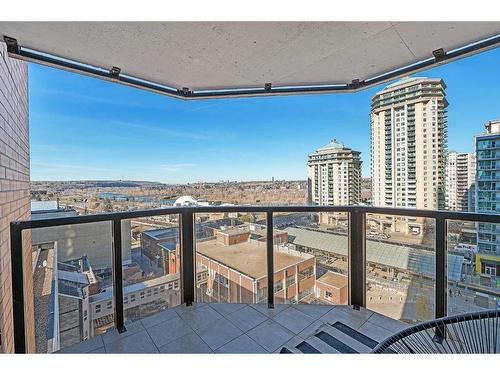 905-1100 8 Avenue Sw, Calgary, AB - Outdoor With Balcony