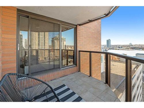 905-1100 8 Avenue Sw, Calgary, AB - Outdoor With Balcony With Exterior