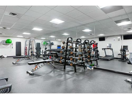 905-1100 8 Avenue Sw, Calgary, AB - Indoor Photo Showing Gym Room