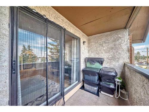 302-1712 38 Street Se, Calgary, AB - Outdoor With Balcony With Exterior